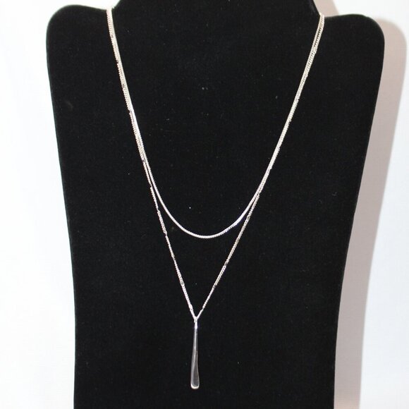 Jenny Bird "Leana" Double-Chain Silver Necklace with Bar Pendent - Picture 4 of 10